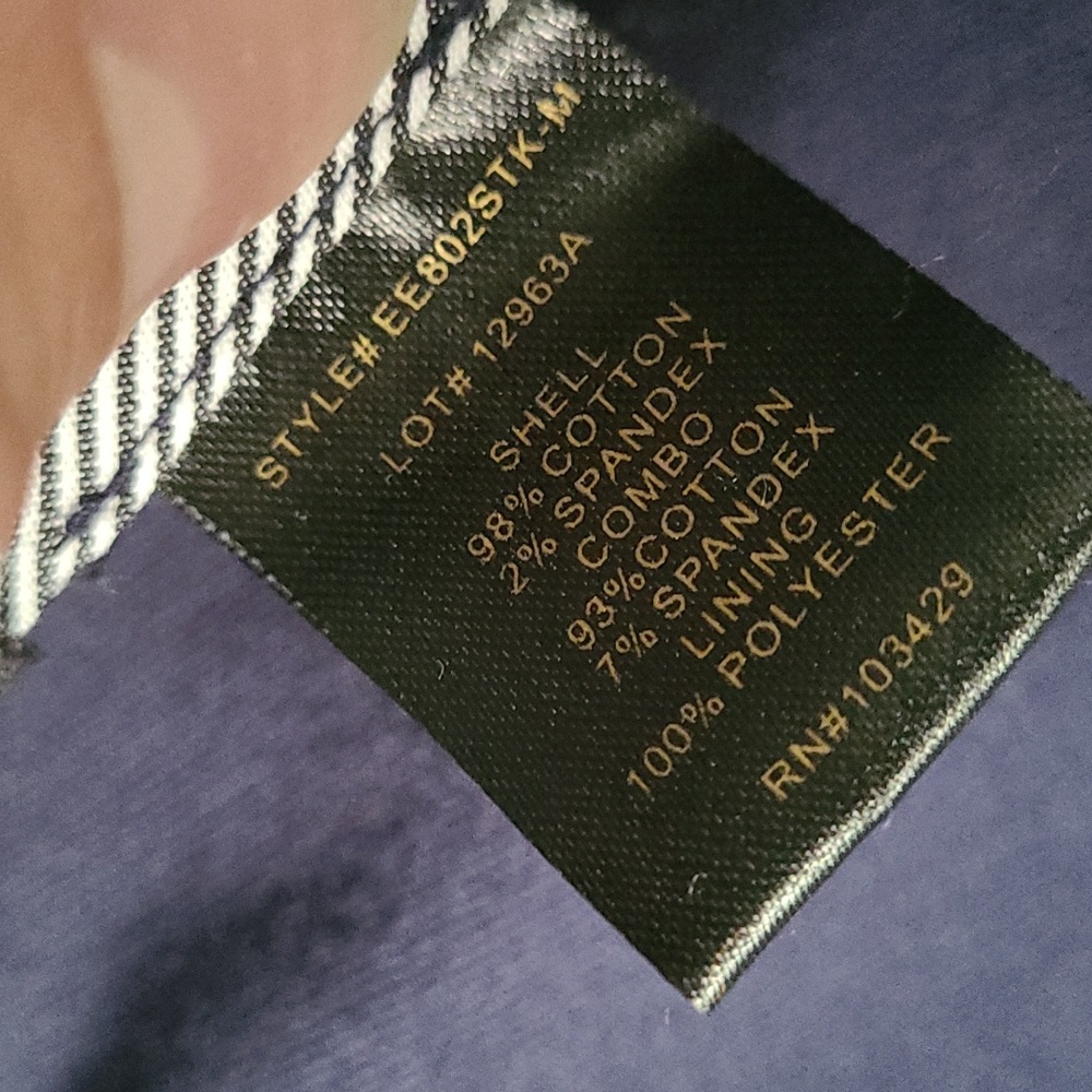 Blazer - Picture 3 of 3